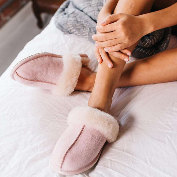 womens wide house slippers