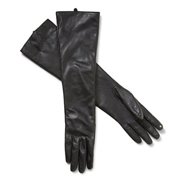 Hats & Glovesthat prove bigger doesn’t mean better when it comes to