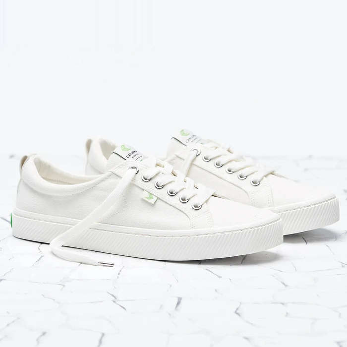 trendy all white sneakers