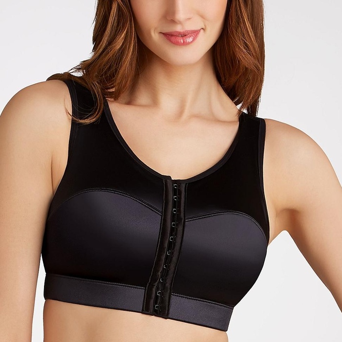 10 Best Sports Bras for Large Breasts | Rank & Style