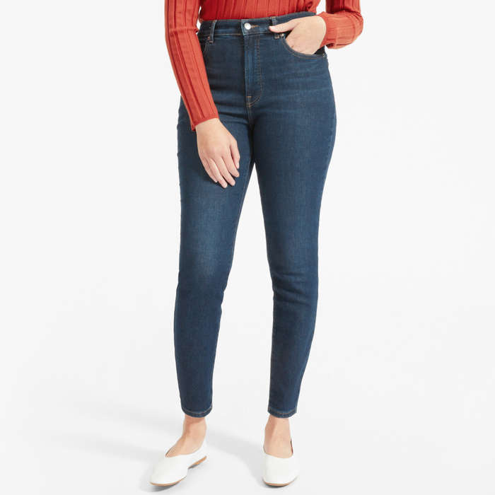 10 BESTE FIGUUR-FLATTERENDE JEANS | DEZE JEANS IS PERFECT VOOR JOUW FIGUUR 10 BESTE FIGUUR-FLATTERENDE JEANS | DEZE JEANS IS PERFECT VOOR JOUW FIGUUR