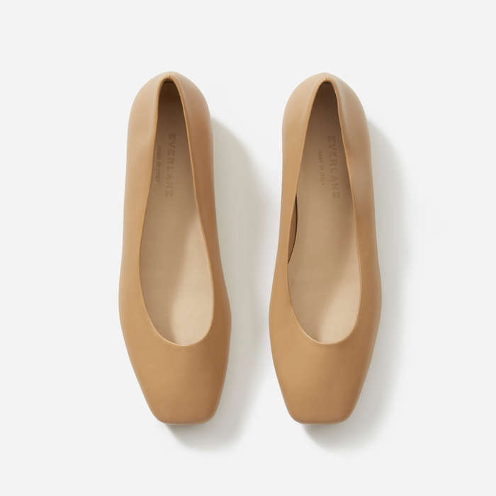 womens nude ballet flats