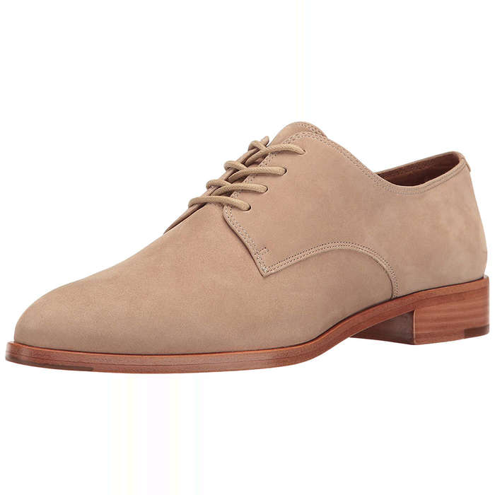 womens beige oxford shoes