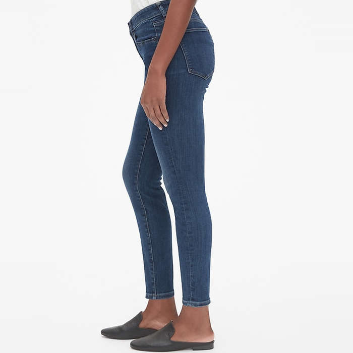 gap low rise true skinny jeans