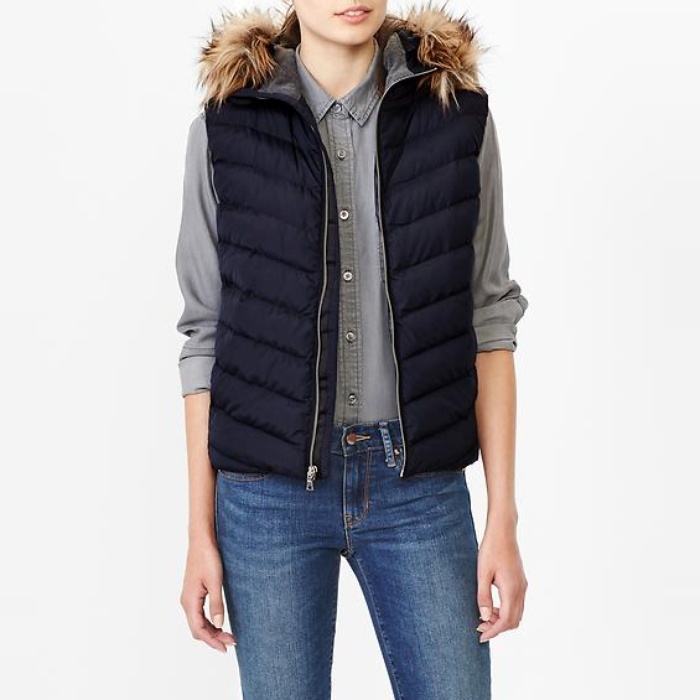 gap womens puffer vest
