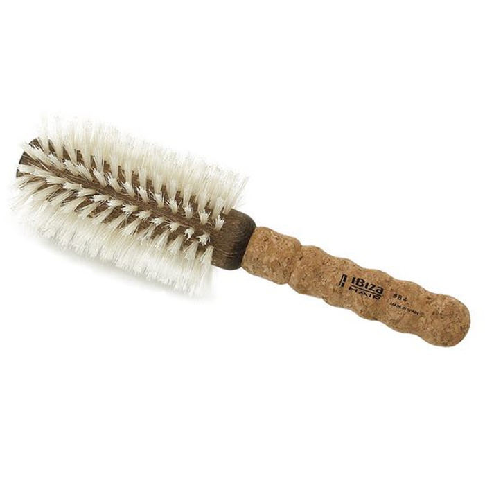 Large round hairbrush Shop hair brushes and combs at ULTA. Perfect your hairstyle with ULTA's selection of round, paddle and teasing brushes from top-rated brands.