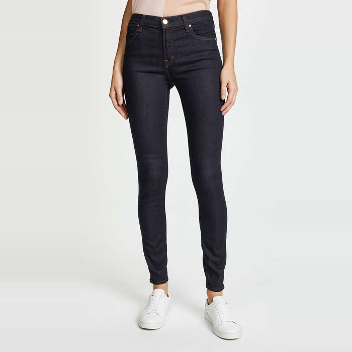 10 BESTE FIGUUR-FLATTERENDE JEANS | DEZE JEANS IS PERFECT VOOR JOUW FIGUUR 10 BESTE FIGUUR-FLATTERENDE JEANS | DEZE JEANS IS PERFECT VOOR JOUW FIGUUR