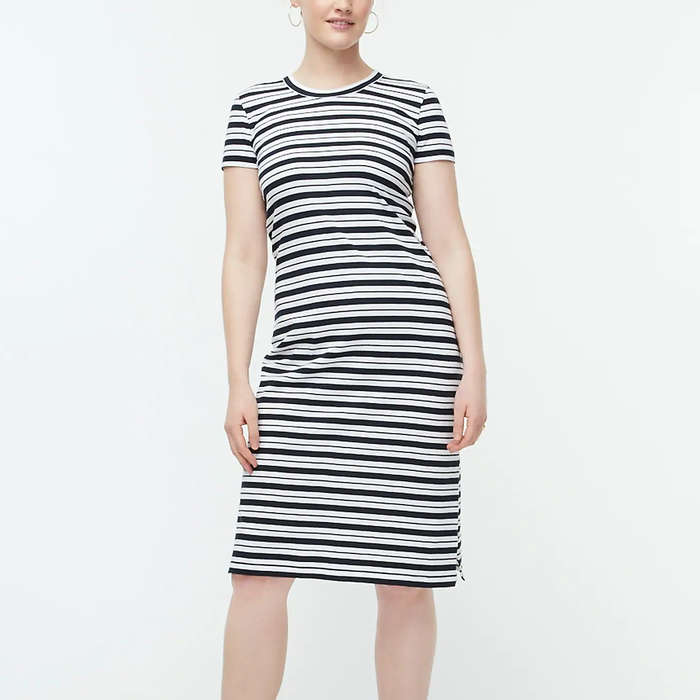 black and white t shirt dress