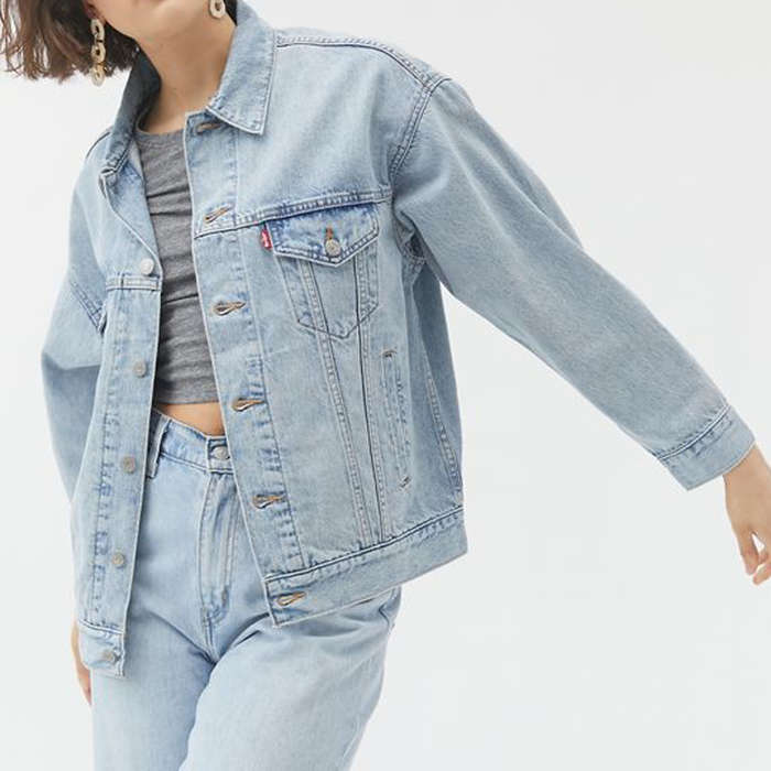 levi's oversized denim jacket womens