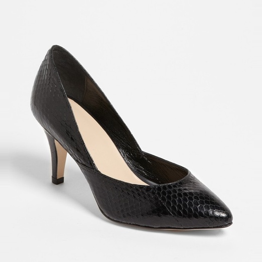 basic black pumps