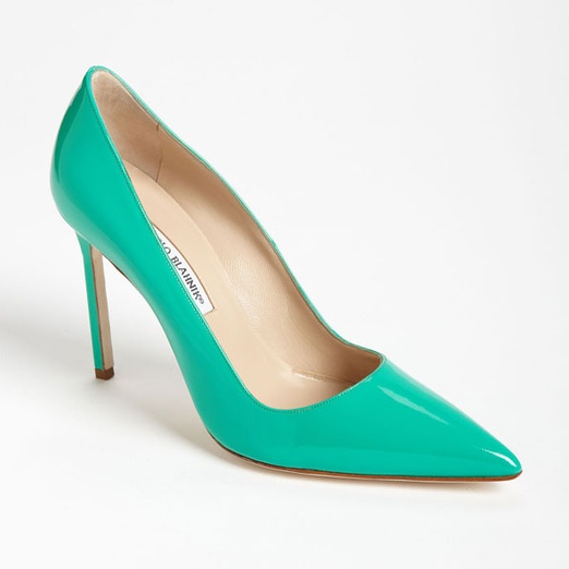 coloured pumps