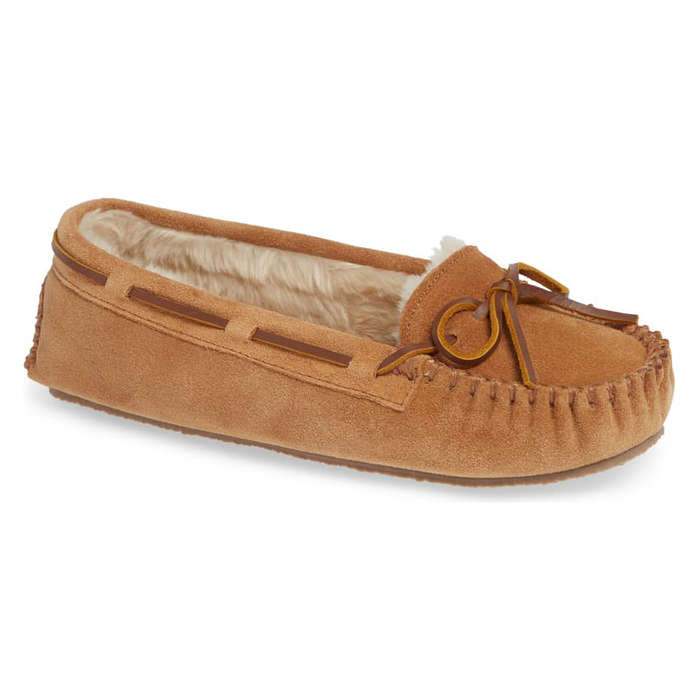 minnetonka women's house shoes