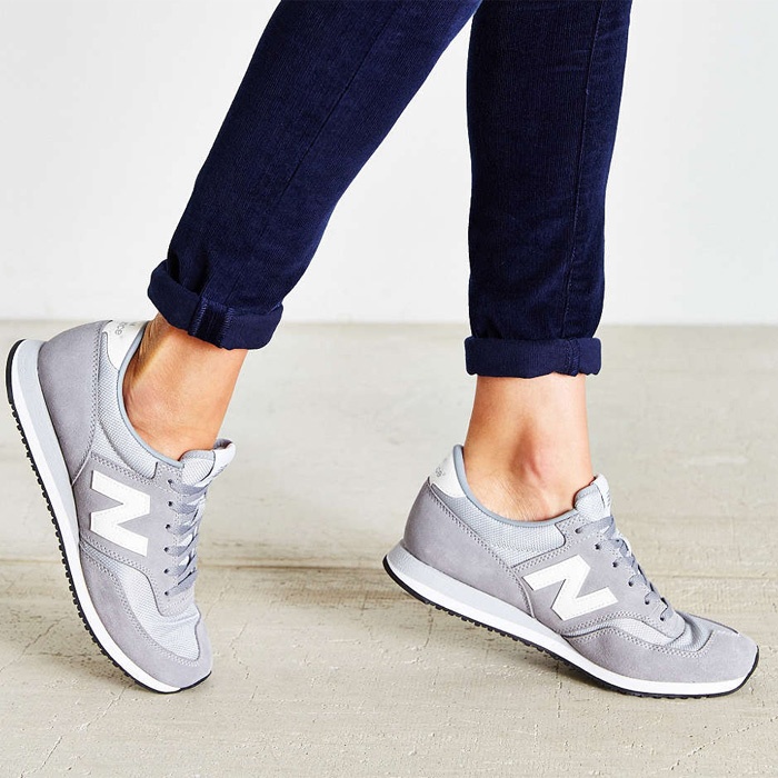 new balance 620 classic running sneaker