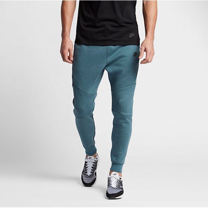 Nike Tech Fleece Jogger Pants | Rank & Style