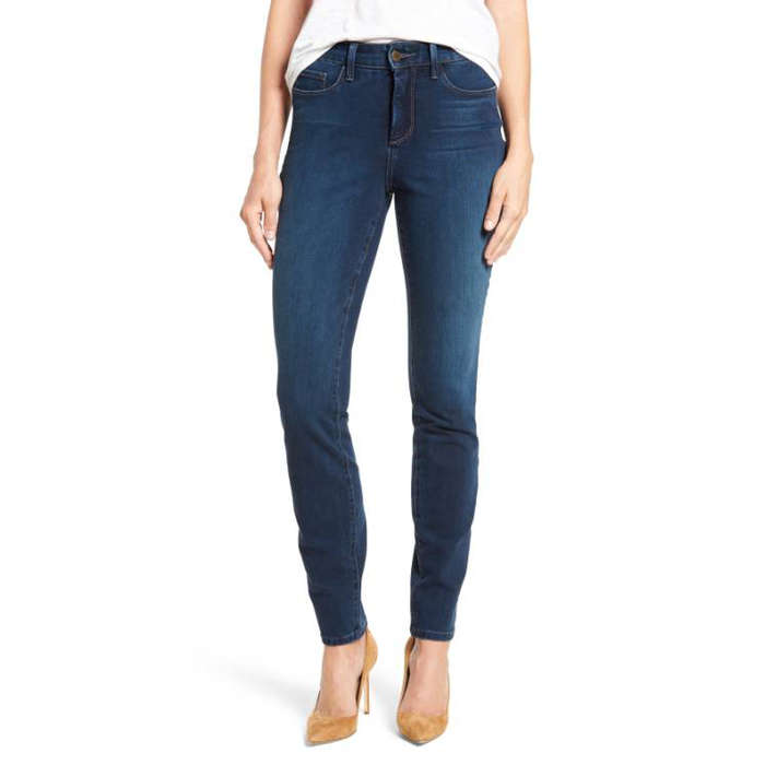 10 Best FigureFlattering Jeans Rank & Style