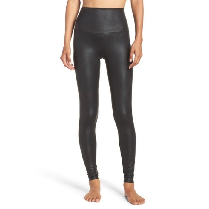 10 Best Yoga Pants Under 100 Rank & Style
