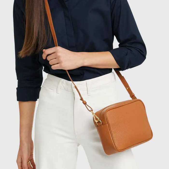 camera bag style purse