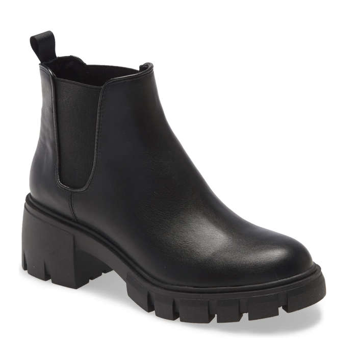 livv platform chelsea boot